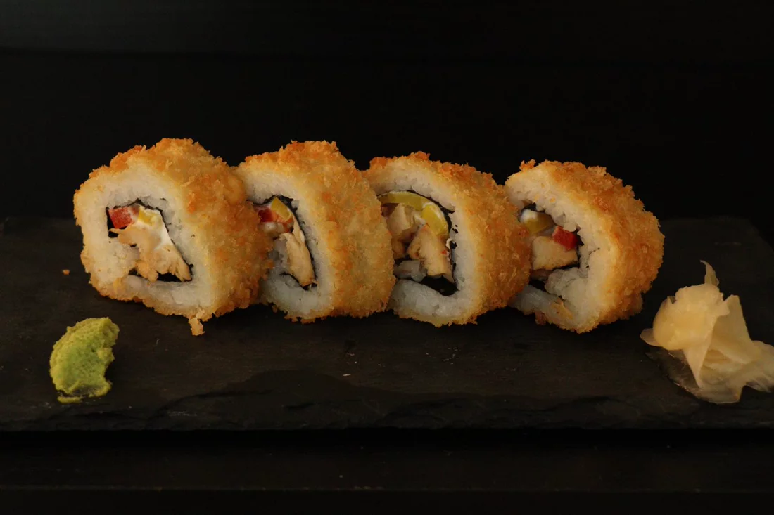Crispy Chicken & Cheese Roll